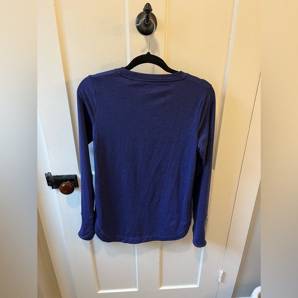 Athleta Basic Long Sleeve Blue Top Size XS